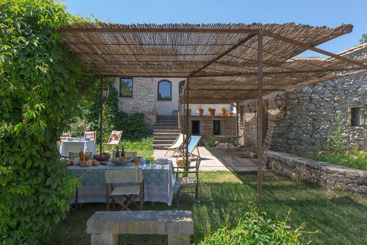 Mas Des Claparedes Montoulieu  Exterior photo