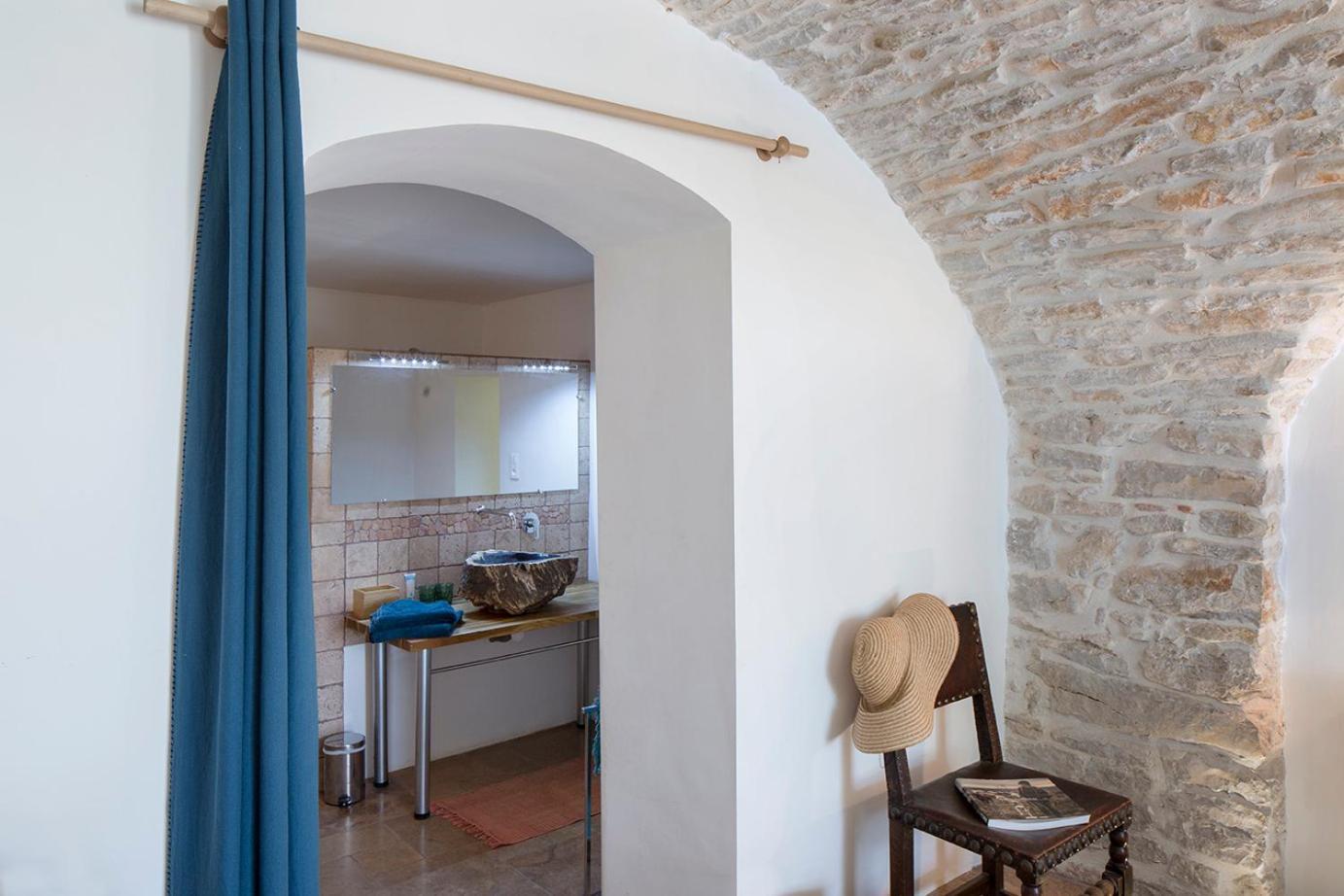 Mas Des Claparedes Montoulieu  Room photo